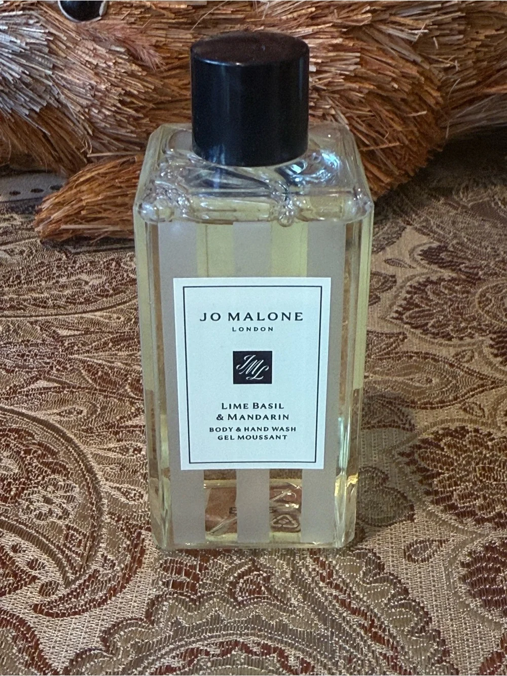 Jo Malone Lime Basil & Mandarin Body & Hand Wash - Clear Bottle with Black Cap